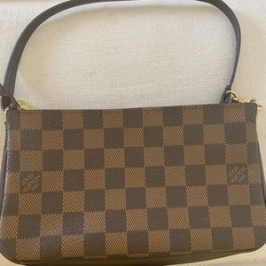 louis vuitton pochette damier